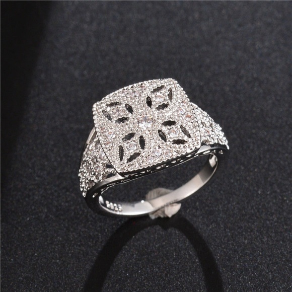 925 Silver Rings Craved White Sapphire New - Picture 2 of 3